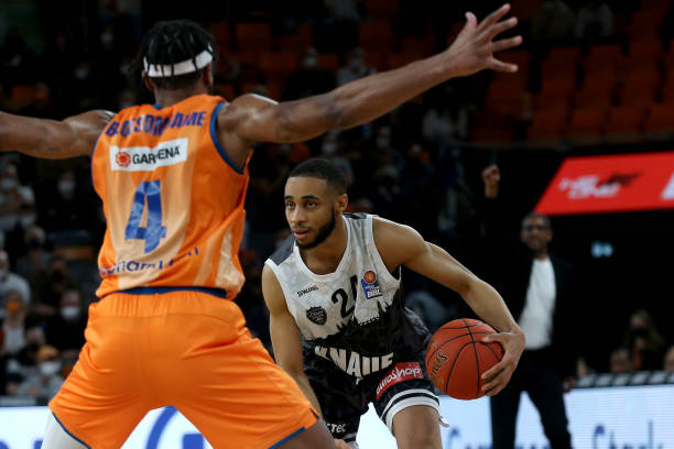 表现高居五 表现高居五