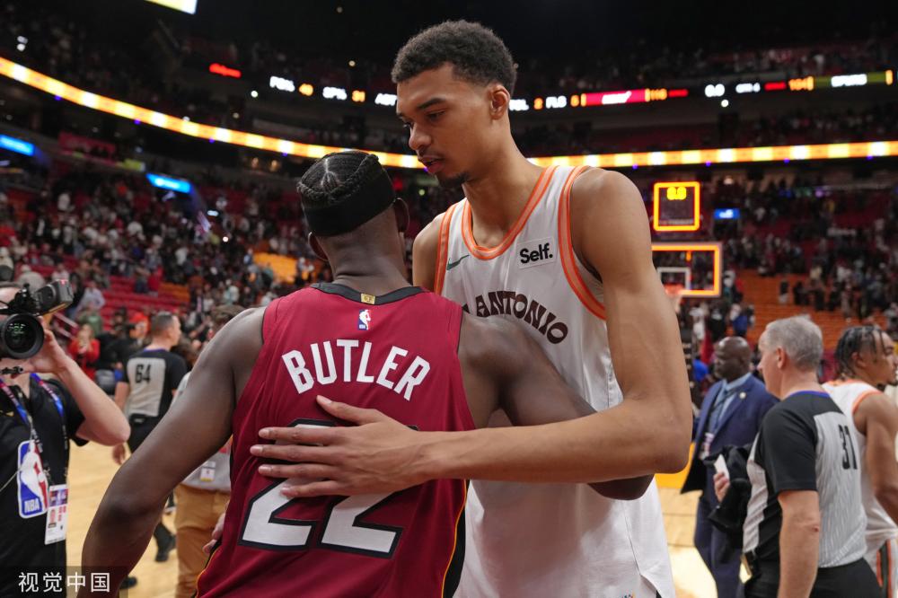 4击败了老 4击败了老