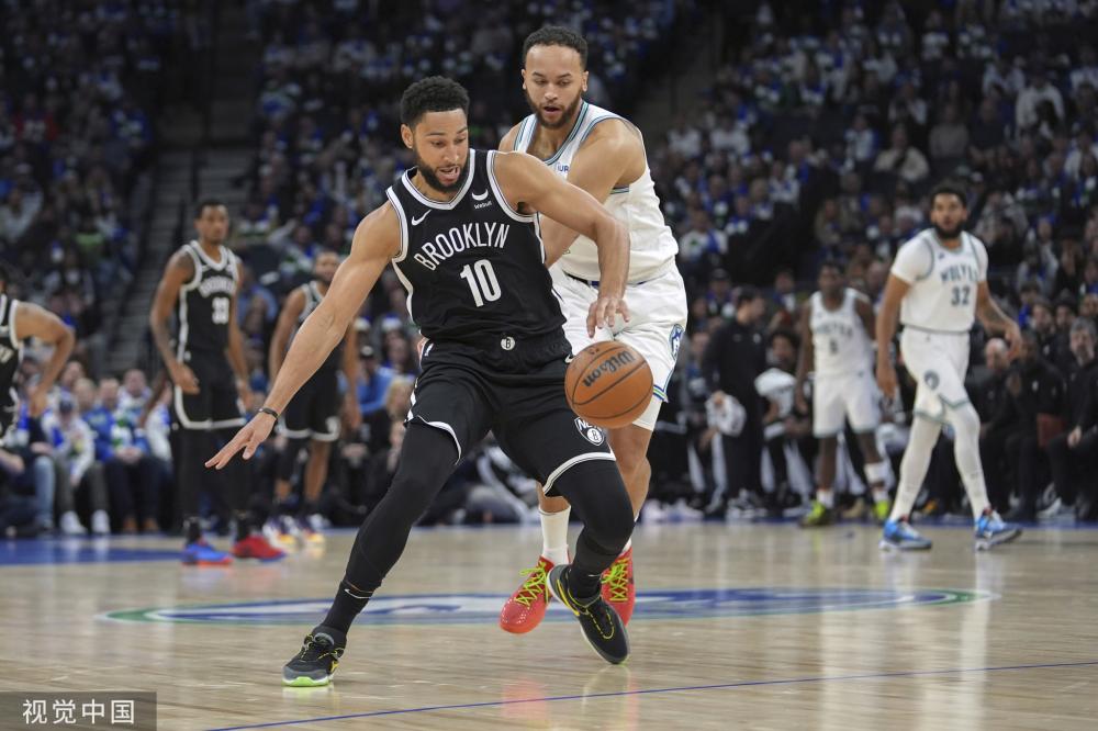 被主裁判直 被主裁判直